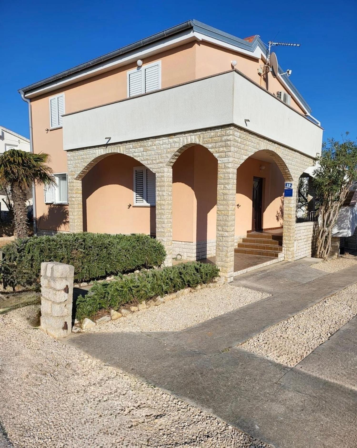 House Susec Apartamento Povljana Exterior foto